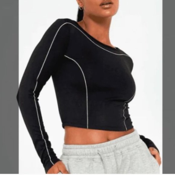 Lazuli Label Size: M Color: Black - Picture 1 of 4